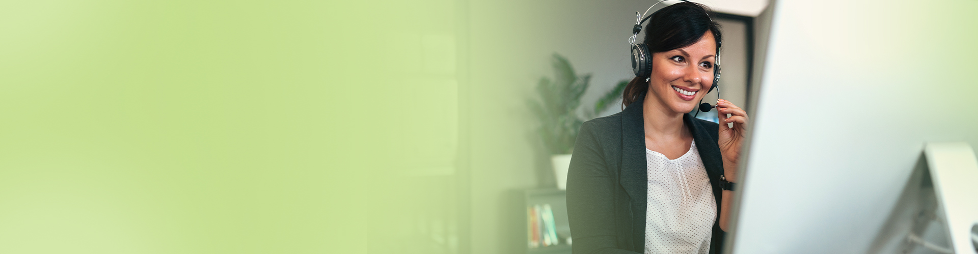 Woman with headset on - Netsmart CareRouter® mobile dispatching technology